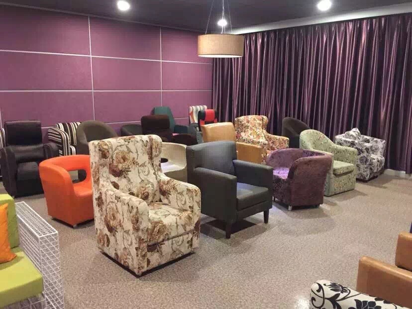 一偉網咖-騰方PVC石塑片材地板