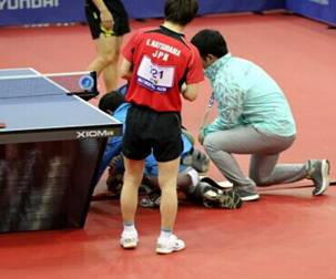 企業單位乒乓球活動室選擇性價比高的騰方運動地膠