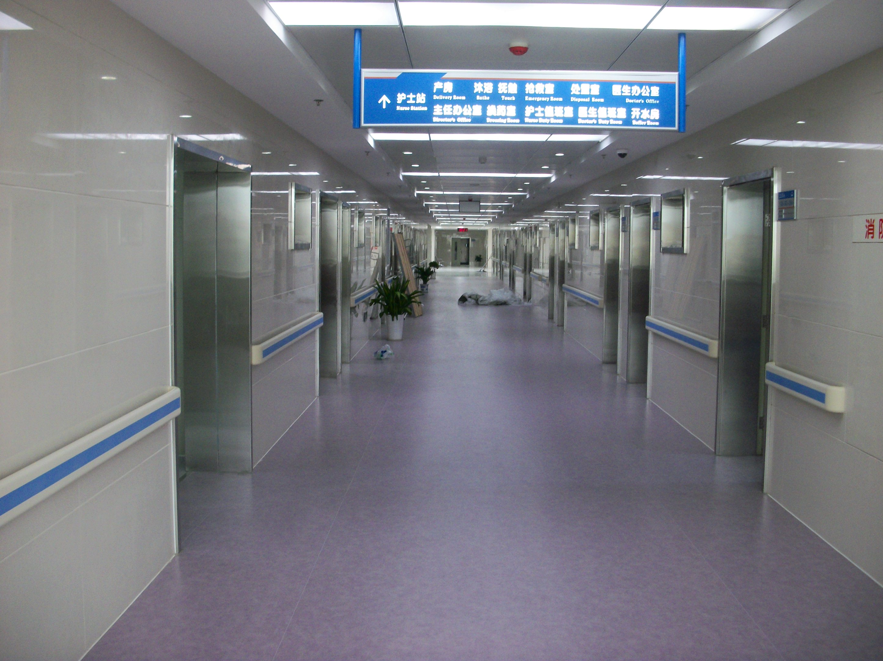 為什么正規廠家的PVC地板更會得到市場的認可？【騰方PVC地板】